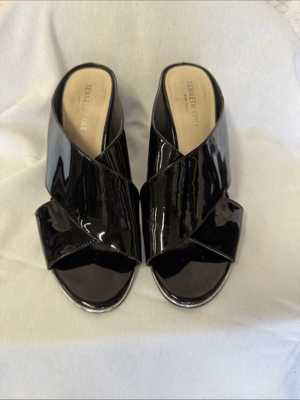 Kenneth Cole open toe patent leather heels